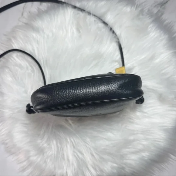 Loewe Black Leather Crossbody Bag with Textured Finish - Picture 5 of 15